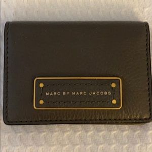 Marc by Marc Jacobs Women’s Bi-Fold Wallet, Grey